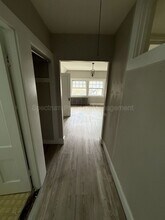 40 Pleasant St in Waterville, ME - Foto de edificio - Building Photo