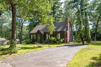 69 Aldrich Dr in Westfield, MA - Building Photo - Building Photo