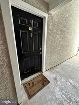 1538 Lincoln Way in McLean, VA - Building Photo