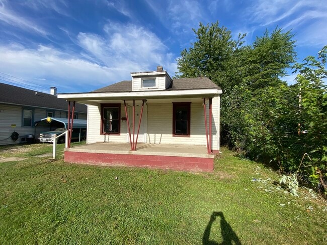 property at 124 N Beard St