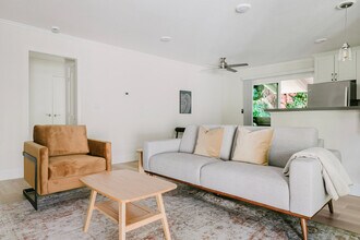 848 Jordan Ave in Los Altos, CA - Building Photo - Building Photo