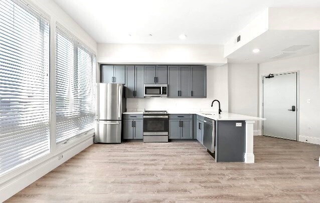 4 Mount Vernon St, Unit #505 in Lynn, MA - Building Photo - Building Photo