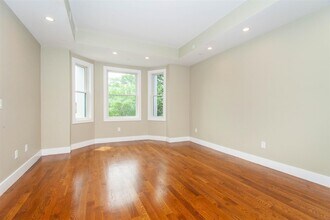 906 E 2nd St in Boston, MA - Building Photo - Building Photo