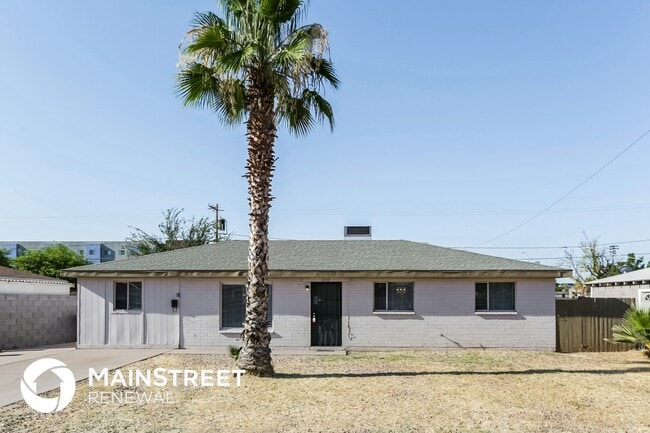 property at 3133 W Marshall Ave