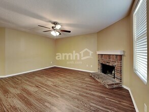 711 Odenville Dr in Wylie, TX - Foto de edificio - Building Photo