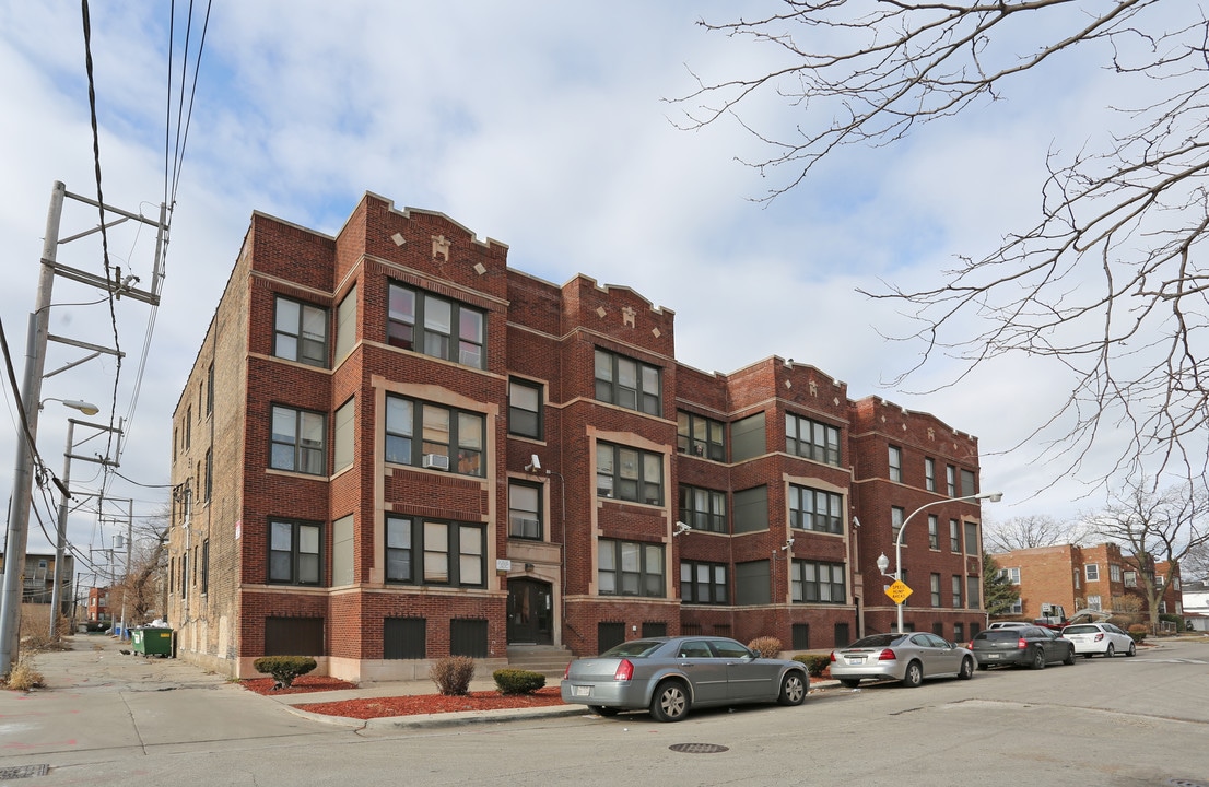 7436 S Kingston St in Chicago, IL - Building Photo