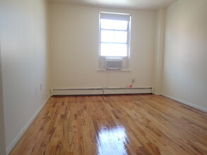 458 Carlton Ave in Brooklyn, NY - Building Photo - Building Photo