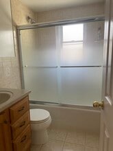 2A Cecil Pl in Hicksville, NY - Building Photo - Building Photo