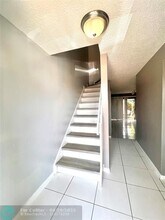 4157 NE 21st Terrace in Lighthouse Point, FL - Building Photo - Building Photo