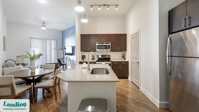 5275 Town and Country Blvd