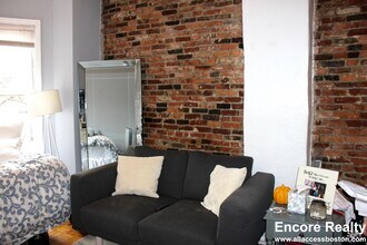 40 Anderson St, Unit 8 in Boston, MA - Building Photo - Building Photo