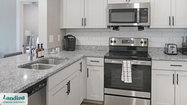 3060 Steeple Cir in Cape Coral, FL - Building Photo - Building Photo