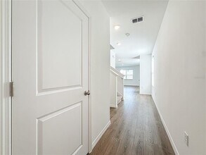 35541 Kinsey Pt in Zephyrhills, FL - Building Photo - Building Photo