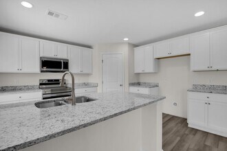 317 Willis Wy in Statesboro, GA - Building Photo - Building Photo