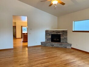 853 Jardine Ave in Bozeman, MT - Building Photo - Building Photo