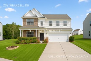 202 Wrangell Dr in Mooresville, NC - Building Photo