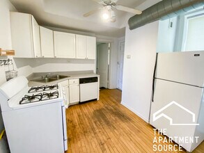 5102 N Winchester Ave, Unit 3C in Chicago, IL - Building Photo - Building Photo