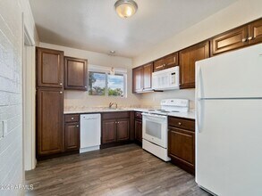 12020 N Hacienda Dr in Sun City, AZ - Building Photo - Building Photo