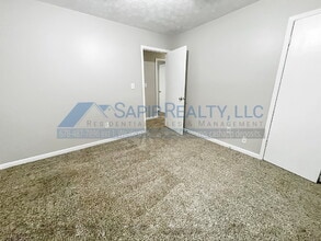 1272 Labelle St in Jonesboro, GA - Building Photo - Building Photo