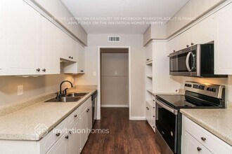 920 S Waterview Dr in Richardson, TX - Foto de edificio - Building Photo
