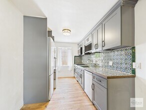 807 Gildersleeve St in Santa Fe, NM - Building Photo - Building Photo
