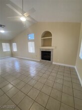 3640 Yorba Linda Dr in Las Vegas, NV - Building Photo - Building Photo