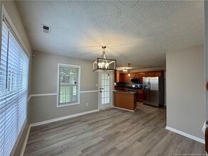 2613 Gressitt Point lane in Fayetteville, NC - Foto de edificio - Building Photo