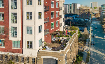 The Paramount in Raleigh, NC - Building Photo - Building Photo