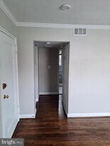 3063 Patrick Henry Dr in Falls Church, VA - Building Photo