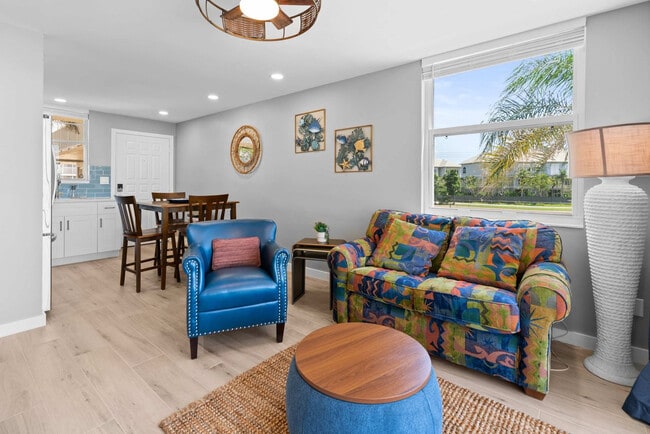5600 Bonita Beach Rd SW in Bonita Springs, FL - Building Photo - Building Photo