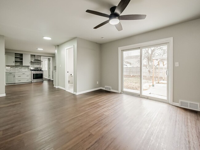 11780 Haggerty Rd in Belleville, MI - Building Photo - Building Photo