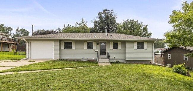 property at 105 Hillside Dr