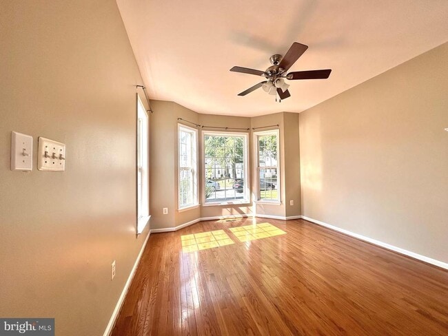 16645 Reservoir Loop in Dumfries, VA - Building Photo - Building Photo