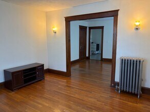 16 Eddy St, Unit 1 in Waltham, MA - Building Photo - Building Photo