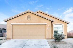 14180 N Via Trincheras in Marana, AZ - Building Photo