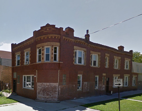 2856 N Avers Ave in Chicago, IL - Building Photo - Building Photo