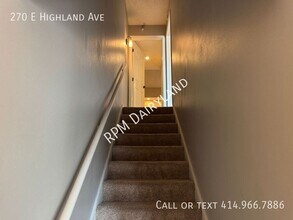 270 E Highland Ave in Milwaukee, WI - Building Photo - Building Photo