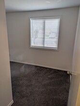 2424 Morning Dove Ct NW in Salem, OR - Foto de edificio - Building Photo