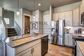 831 Mangold Ln in Fort Collins, CO - Building Photo - Building Photo