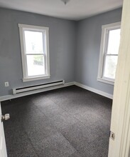 Blue Manor Apartments in Paulsboro, NJ - Building Photo - Building Photo