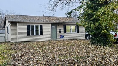 2009 Frisse Ave in Evansville, IN - Building Photo - Building Photo