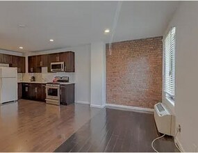 39 Throop Ave in New Brunswick, NJ - Building Photo - Building Photo