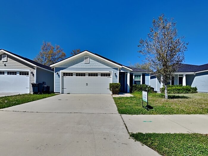 5236 Walkers Ridge Dr in Jacksonville, FL - Building Photo