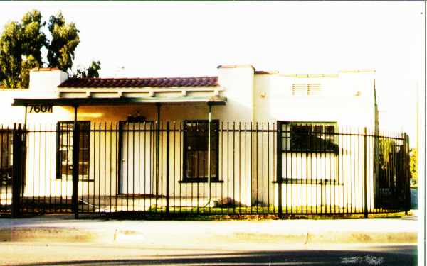 7601 9th St in Buena Park, CA - Foto de edificio - Building Photo