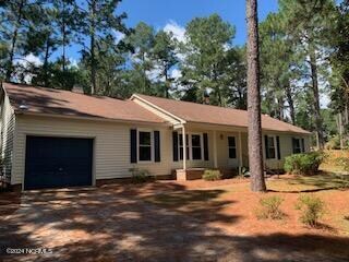 1760 E Indiana Ave in Southern Pines, NC - Building Photo - Building Photo