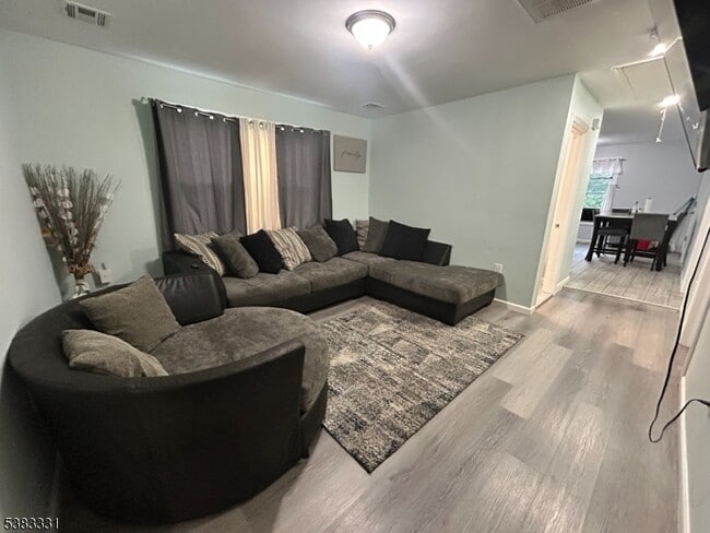 property at 95 S Munn Ave