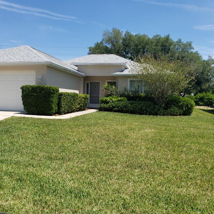 10912 SW 69th Cir in Ocala, FL - Building Photo