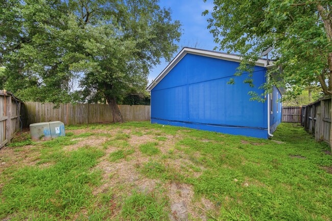 property at 11730 Greenglen Dr