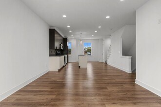 2845 Summers Pl in Troy, MI - Building Photo - Building Photo