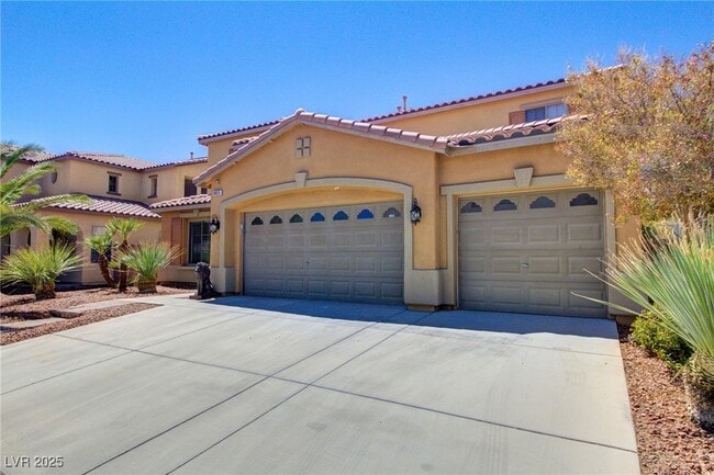 8925 Monte Oro Dr in Las Vegas, NV - Building Photo - Building Photo